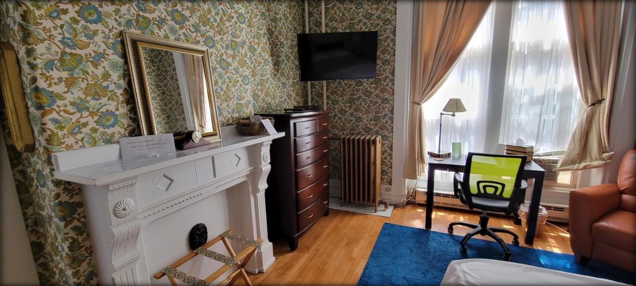 Inn At The Agora Льюистон Экстерьер фото