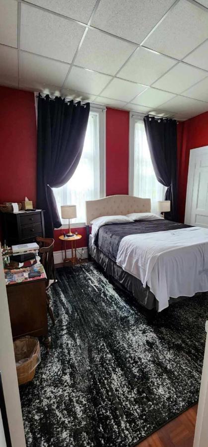 Inn At The Agora Льюистон Экстерьер фото